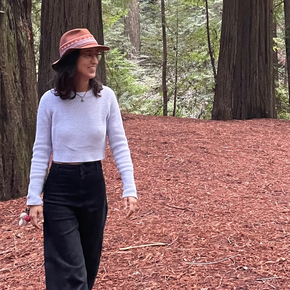 Meet your Posher, Magdalena